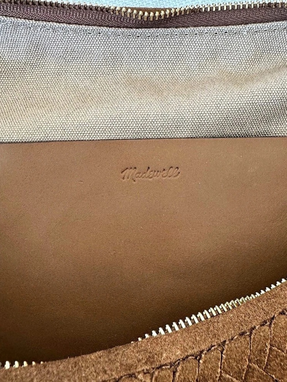 Madewell The Essential Curve Shoulder Bag in Handwoven Suede Brown - Picture 3 of 5